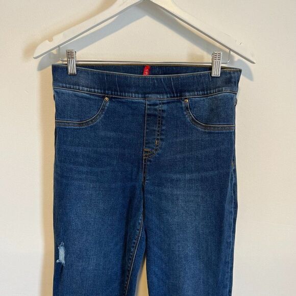 Spanx Distressed Dropped Hem Pull On Ankle Skinny Jeans in Medium Wash - Picture 4 of 10